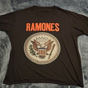 2 Ramones Shirts